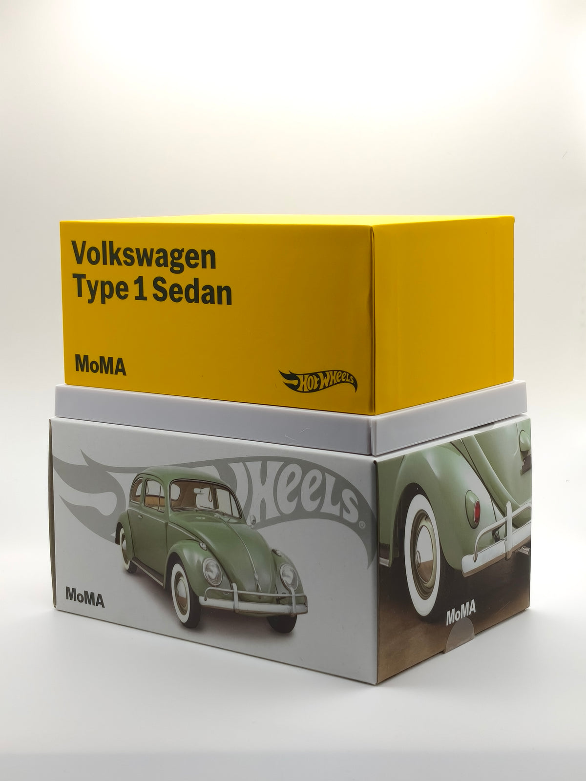 Hot Wheels x MoMA Volkswagen Beetle Type 1 Sedan - Hotwheels RLC